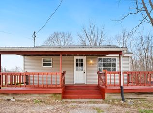770 S May Dr, Cromwell, IN