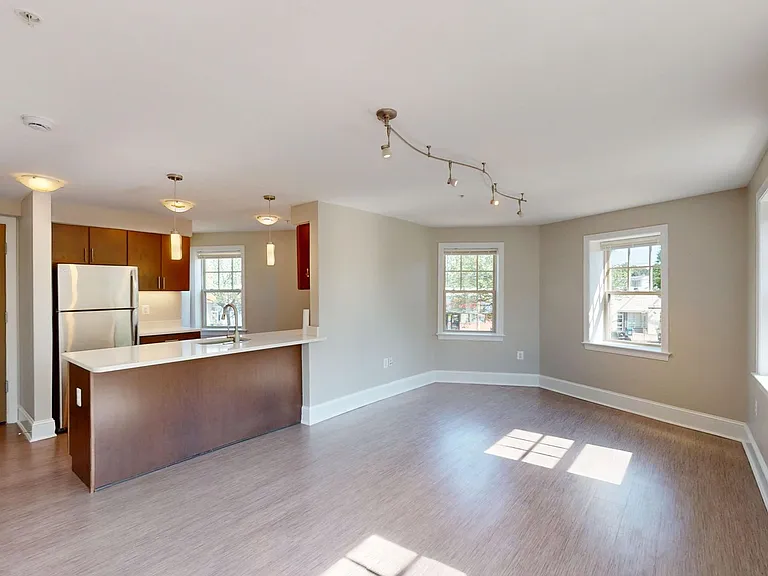 3300 Rhode Island Avenue — Photo 17