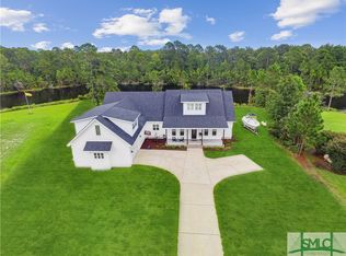 45 Amarula Ln, Richmond Hill, GA 31324