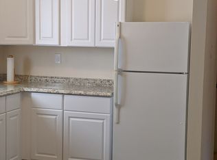 115 Carol Ln, Williamstown, NJ 08094