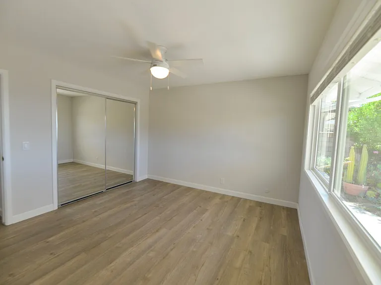 215 Calle Dorado — Photo 10