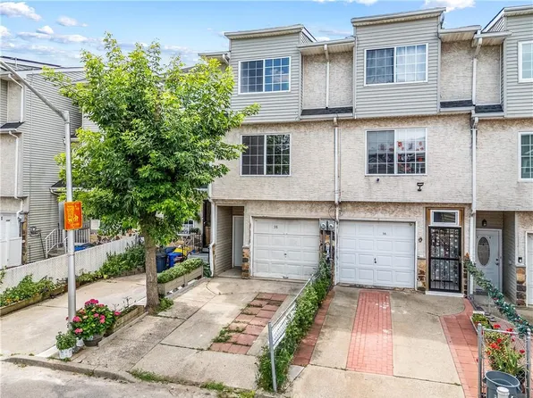 38 Studio Ln, Staten Island, NY 10304