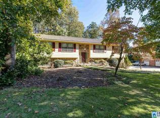 117 Woodland Cir, Trussville, AL 35173