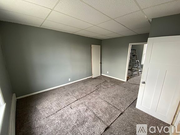 2nd image of 109 N Depot St #B