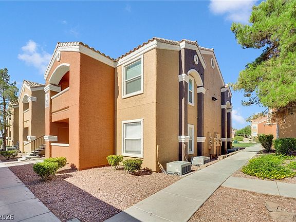 3rd image of 8101 W Flamingo Rd Unit 2060