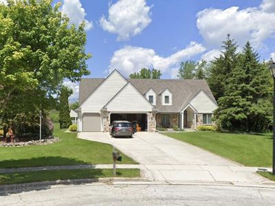 351 Streamside COURT, Grafton, WI, 53024