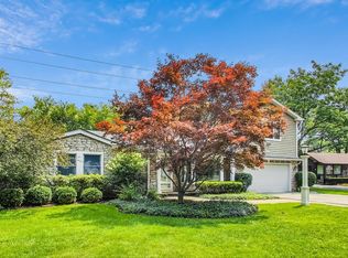 1763 Killarney Ln, Northbrook, IL