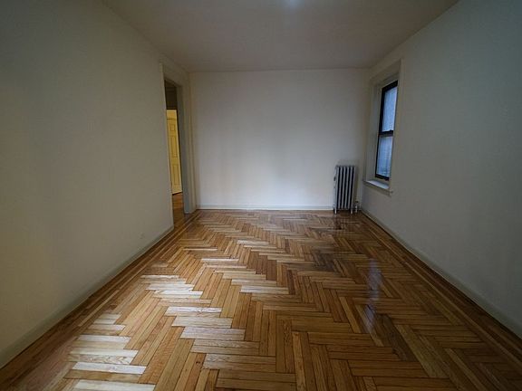 2nd image of 975 Sherman Ave APT 54N