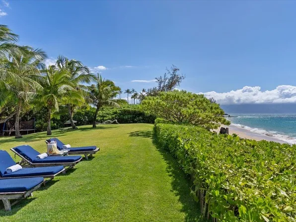 33 Hana Hwy, Paia, HI 96779