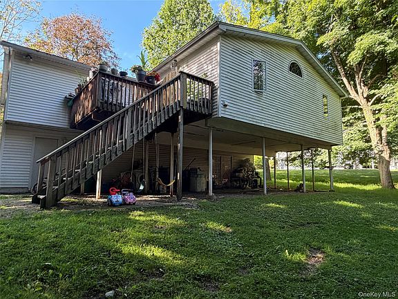 2nd image of 6 Bell Court