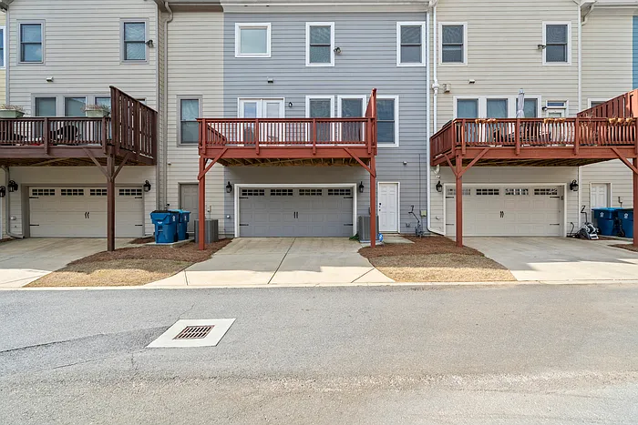 427 Suwanee Park Ter — Photo 51