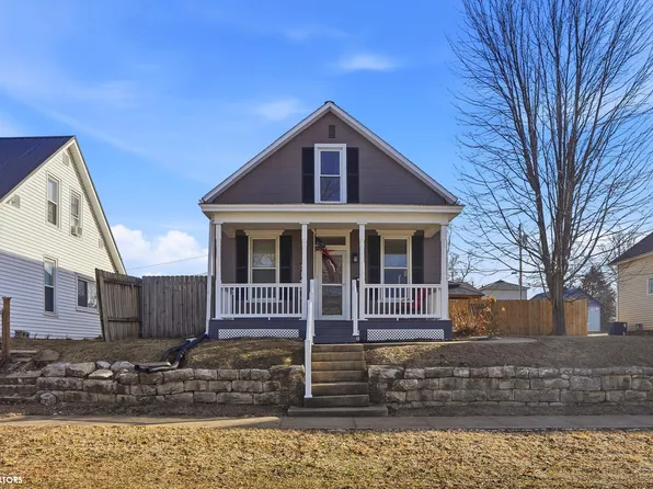 308 S Adams St, Burlington, IA 52601