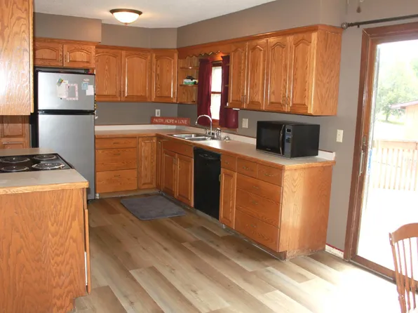 2348 7th Ave NE, Owatonna, MN 55060