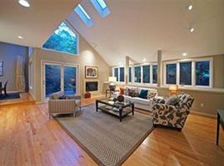 765 Watershed Ct, Ann Arbor, MI