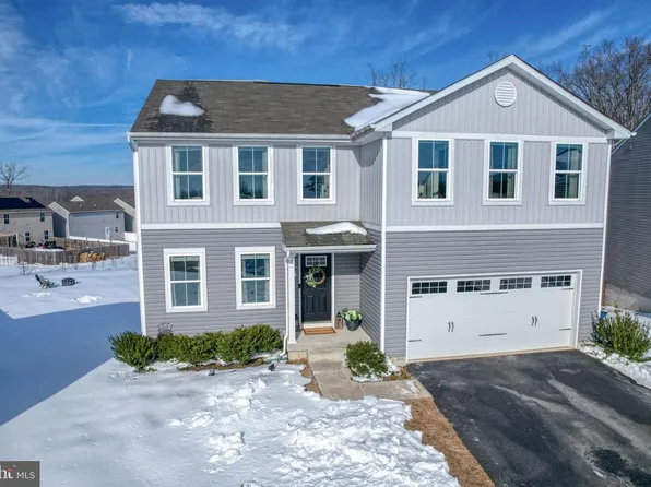 9 Spirea Ct, Elkton, MD 21921