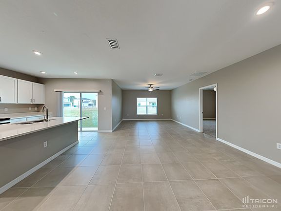 2nd image of 208 Gannet Ct