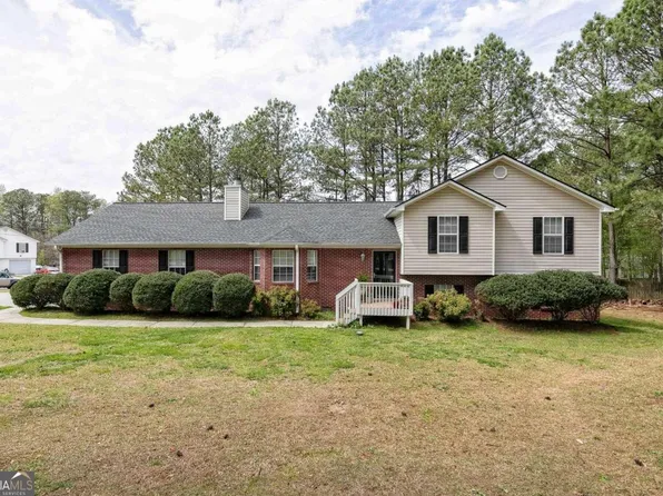 203 Eagle Watch Dr, Carrollton, GA 30117