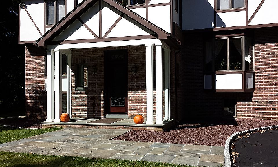 2nd image of 114 Davids Way