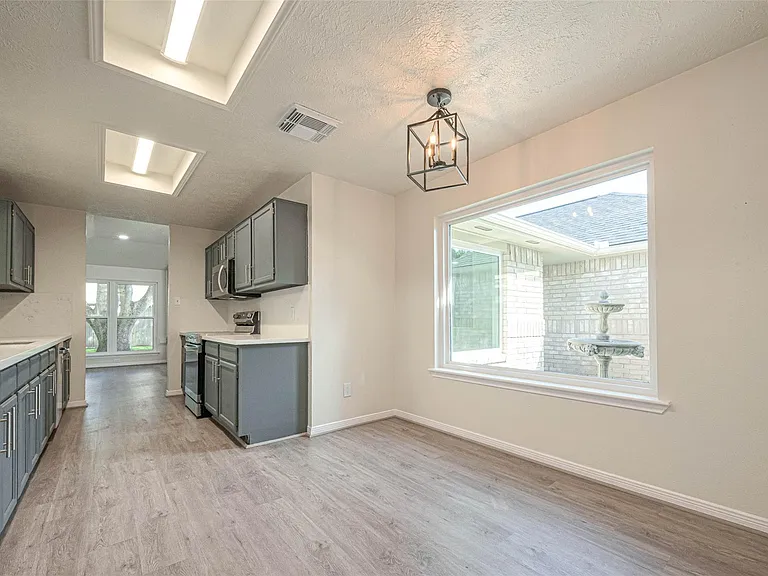416 Heatherwood Ct — Photo 15