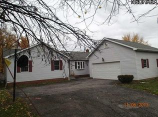 19706 Fowles Rd, Middleburg Heights, OH 44130