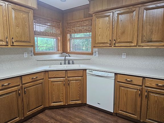 5th image of 1316 County Road 236 E
