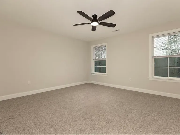 5260 Vineleaf Ct — Photo 17