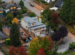 4712 SW Brace Point Dr, Seattle, WA 98136