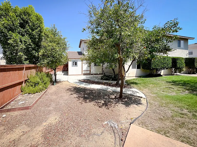 7905 Leway Dr — Photo 64