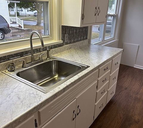 3rd image of 1106 Haynes St APT 3
