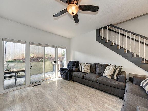 4th image of 44 Bryson Dr