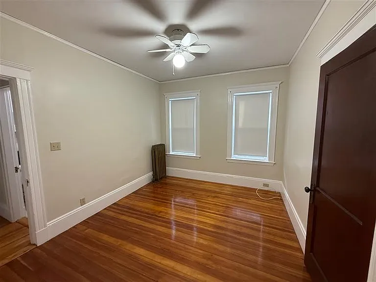 78 Powder House Blvd — Photo 6