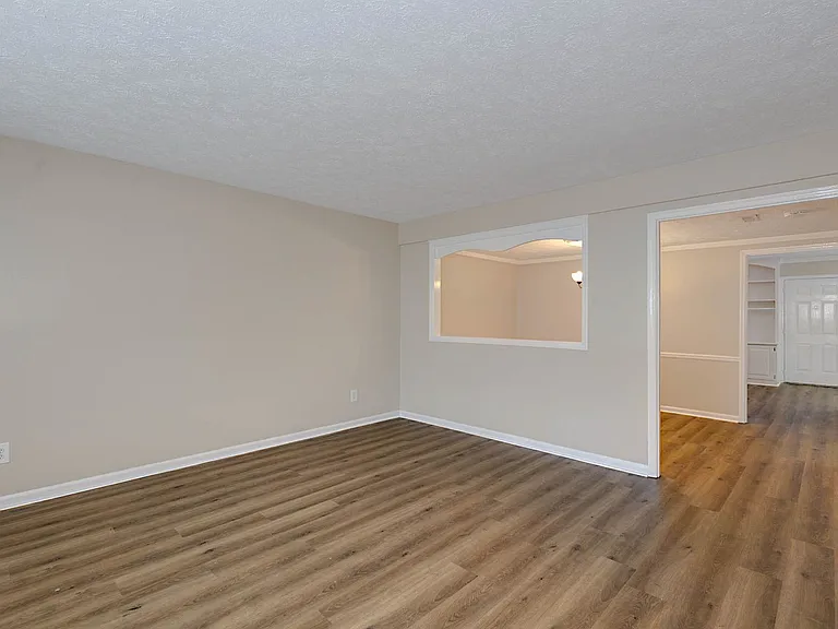 6101 River Rd #2 — Photo 12