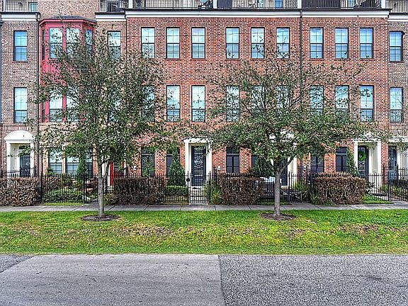 3rd image of 2110 Shearn St Unit B31