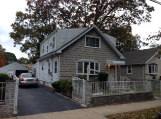 65 Westfield Ave, Roosevelt, NY 11575