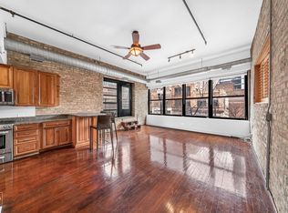626 W Randolph St APT 204, Chicago, IL 60661