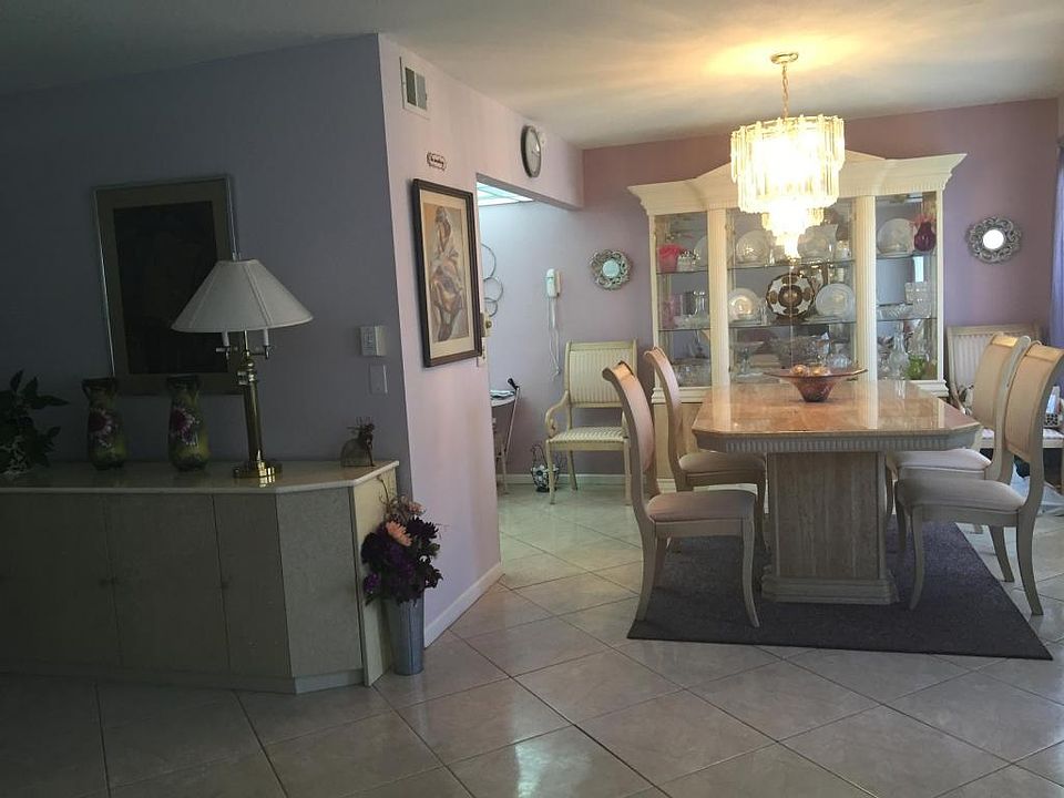 1st image of 110 Wellington Cir #B-1100