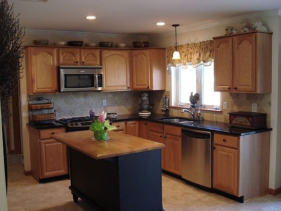 4th image of 58 Twin Island Cir