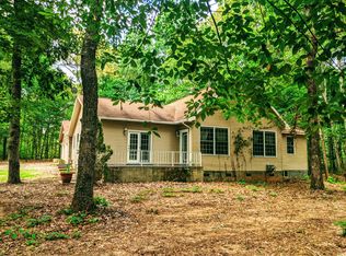 898 Oak Grove Rd, McMinnville, TN 37110