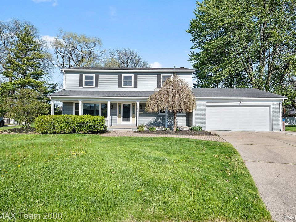 1st image of 29232 Lorraine Ave