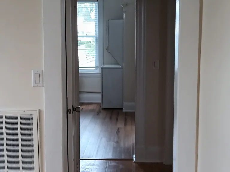 477 Broad St #2 — Photo 8