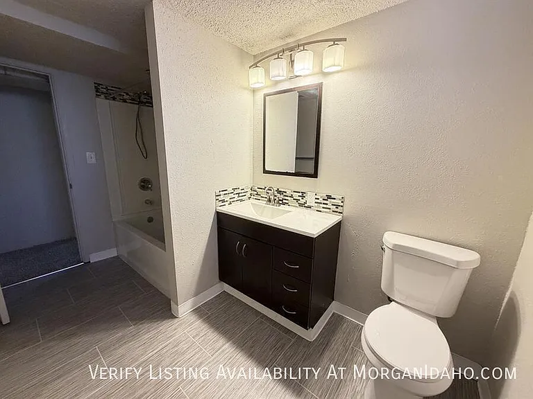 1516 S Owyhee St — Photo 9