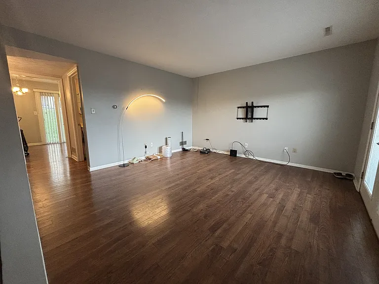 1232 Van Voorhis Rd #1-D3 — Photo 9