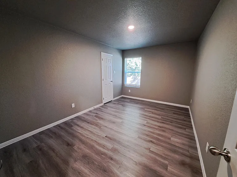 209 W Robin Ln #A — Photo 9