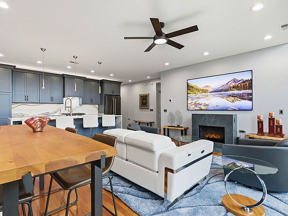 4th image of 3946 N Ravenswood Ave APT 603