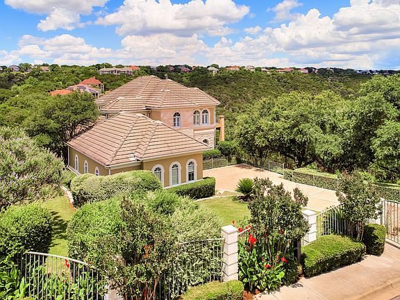 2nd image of 4569 Golf Vista Dr