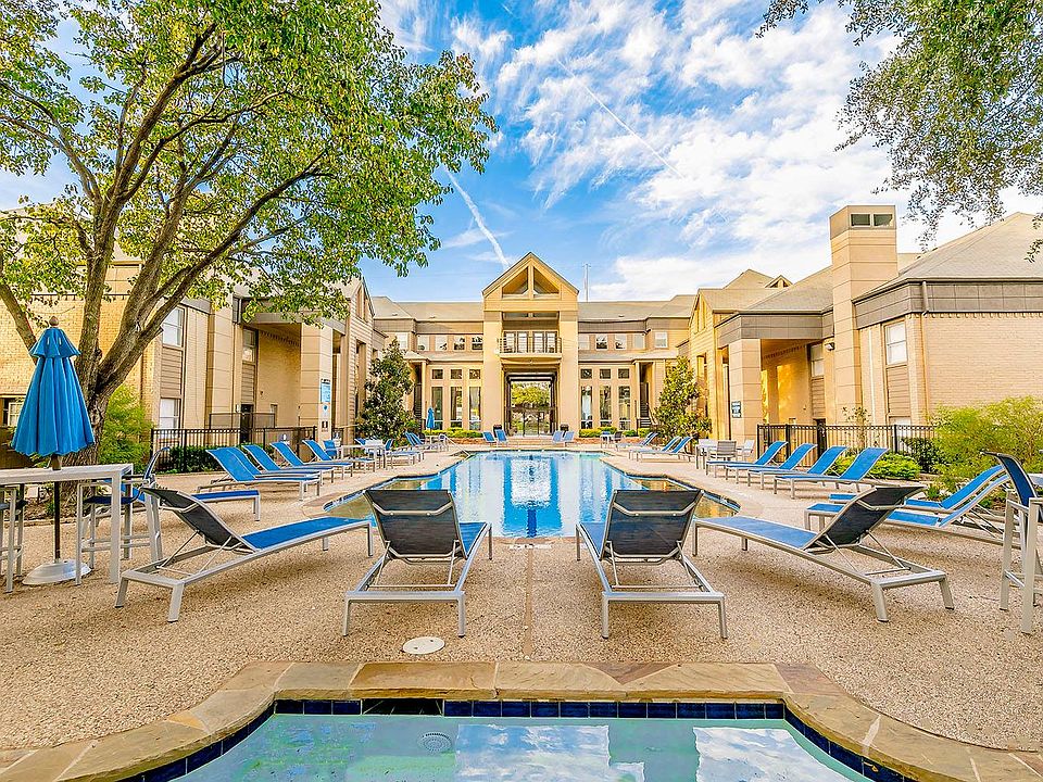 Welcome to Oasis Apartments in Dallas, TX