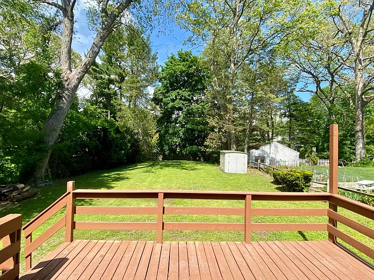 175 Treadwell St — Photo 3