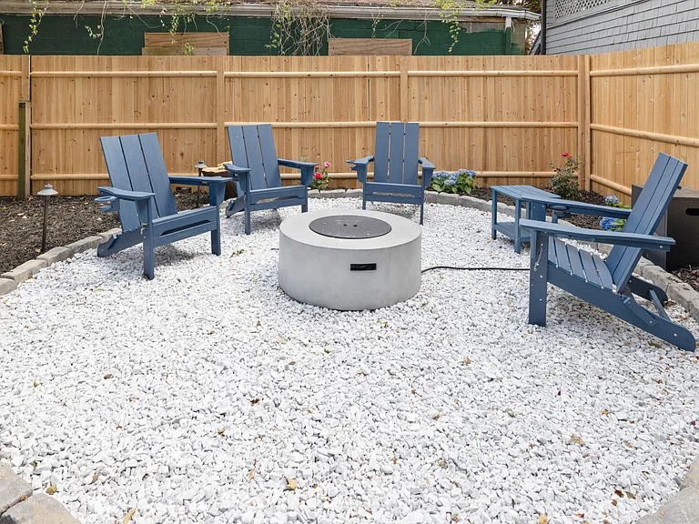 5 Tews Ct — Photo 32