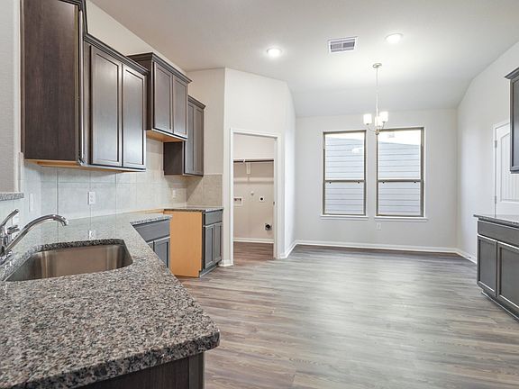 7th image of this home