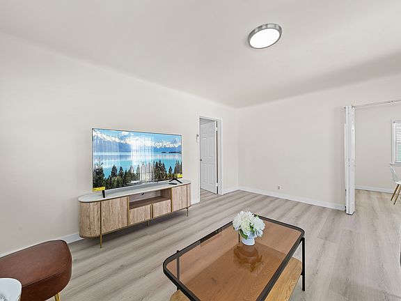 2nd image of 204 N Ynez Ave